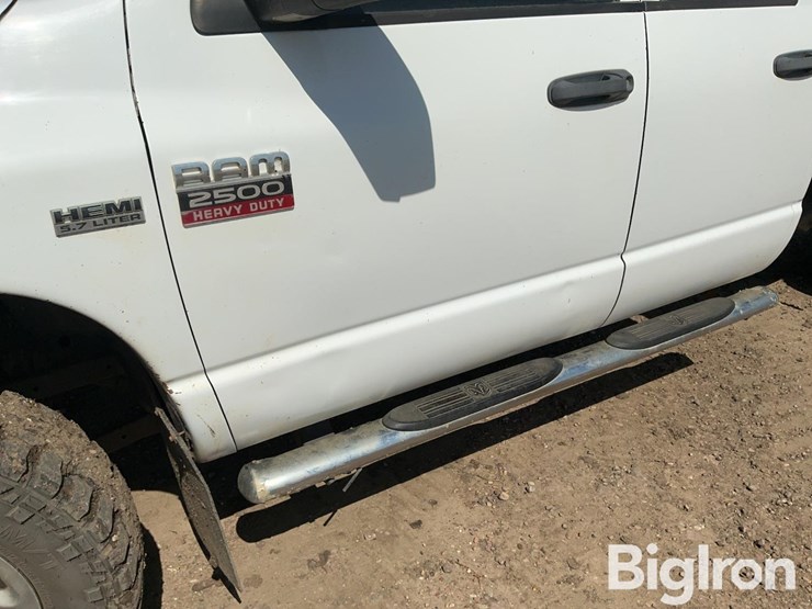 2009-dodge-ram-2500-image-17