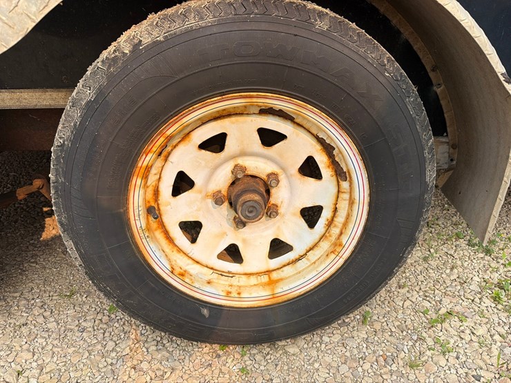 #1536-•-2019-discovery-cargo-trailers-inc.-drse714ta2-7-x-14-enclosed-trailer-image-22