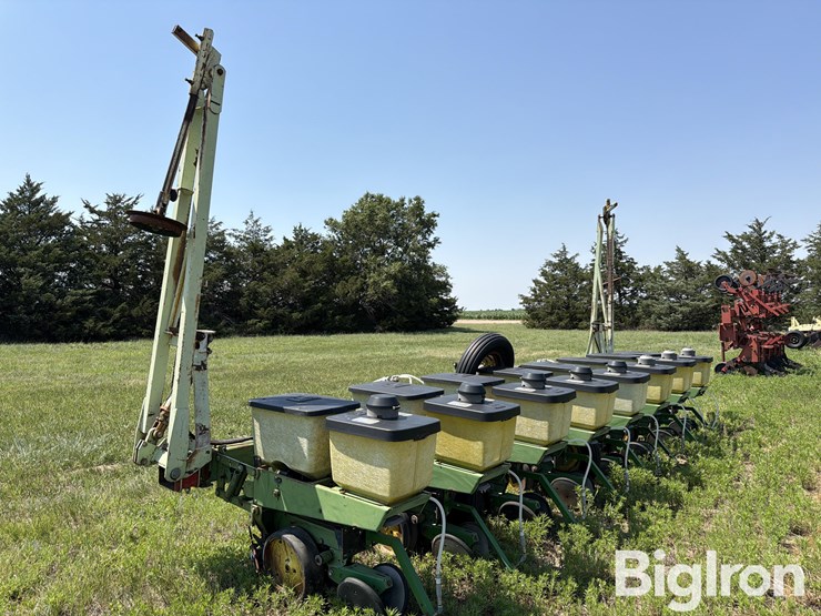 john-deere-7100-image-6