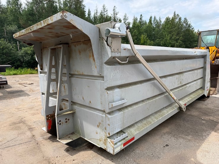 #1502-•-14'-dump-box-image-5