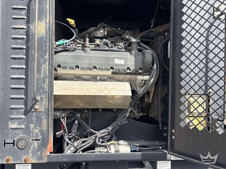 2017-freightliner-114sd-image-17