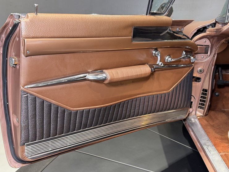 #1513-•-1957-cadillac-eldorado-image-62