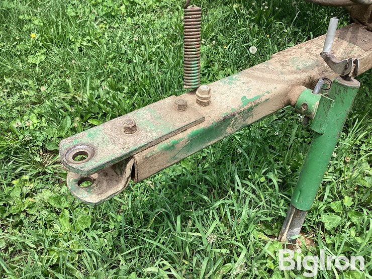 john-deere-8300-image-9