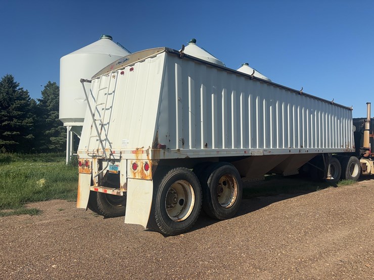 2000-jet-grain-trailer-image-4