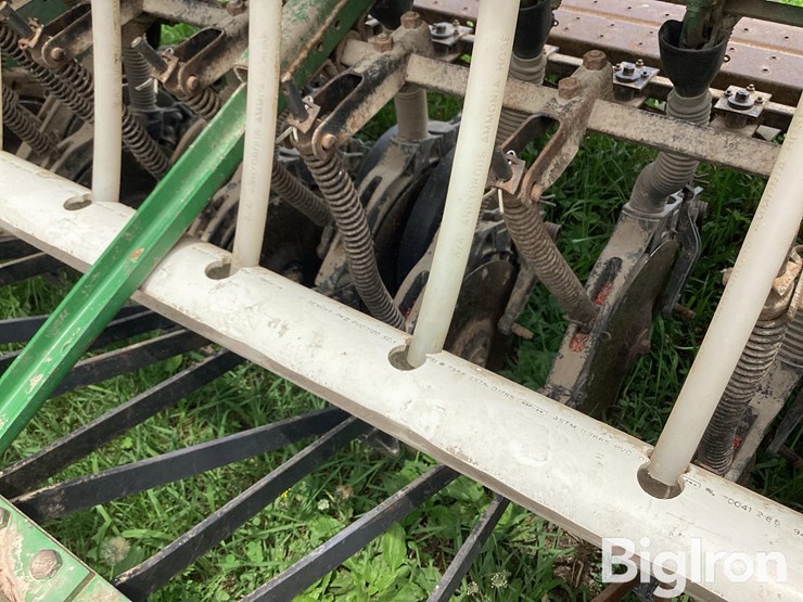 john-deere-8300-image-13