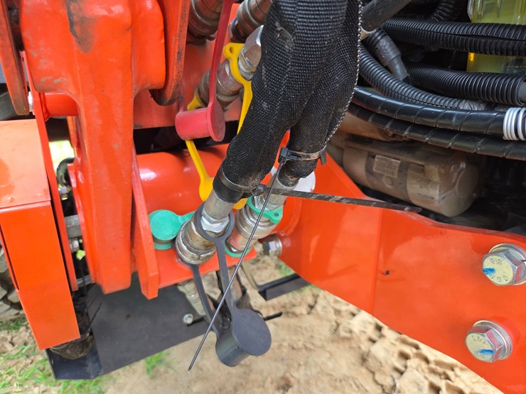 kubota-m4d-071-image-39