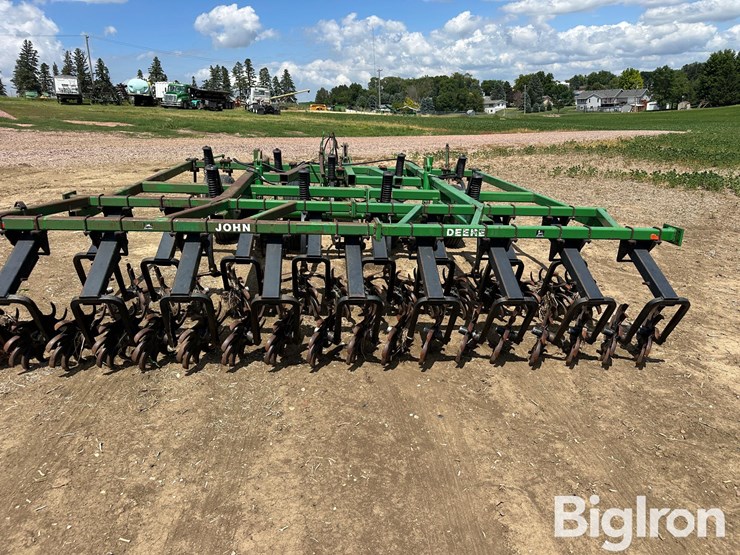 john-deere-550-image-6