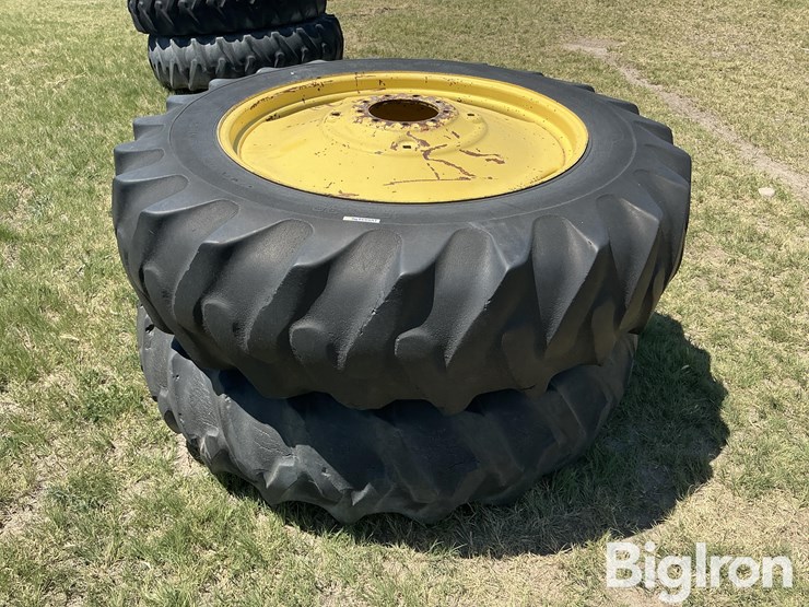 john-deere-16-image-7