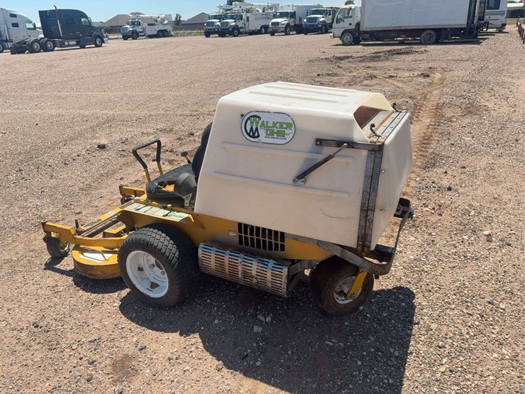 mcghs-zero-turn-mower-image-4