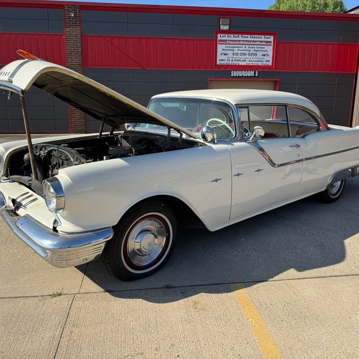 #1894 • 1955 Pontiac Catalina Coupe