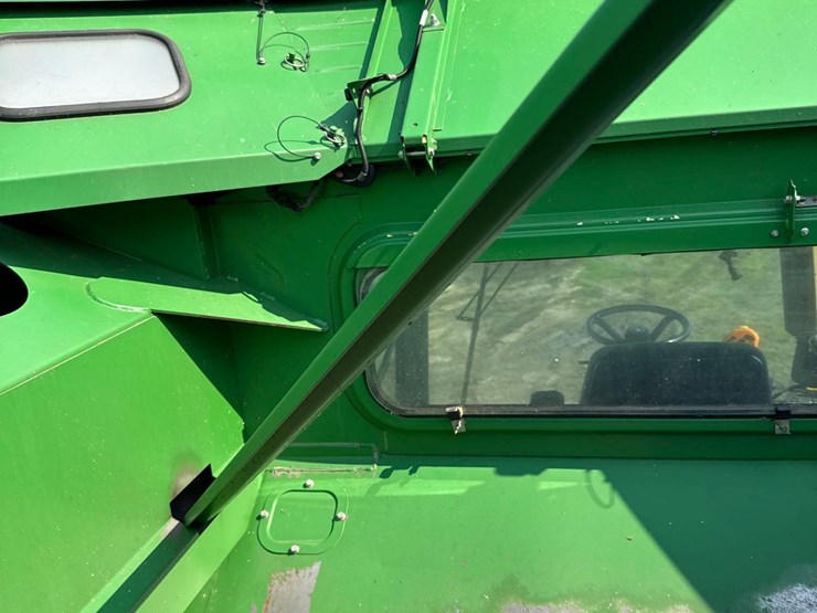 2011-john-deere-9770-sts-image-60