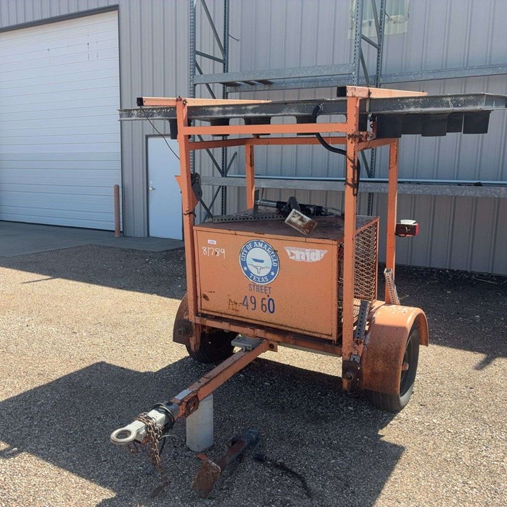 Amida Arrow Board DLB15-FA-GK