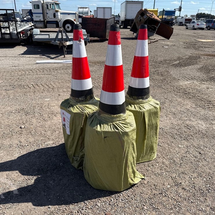 QTY (60) SAFETY TRAFFIC CONES