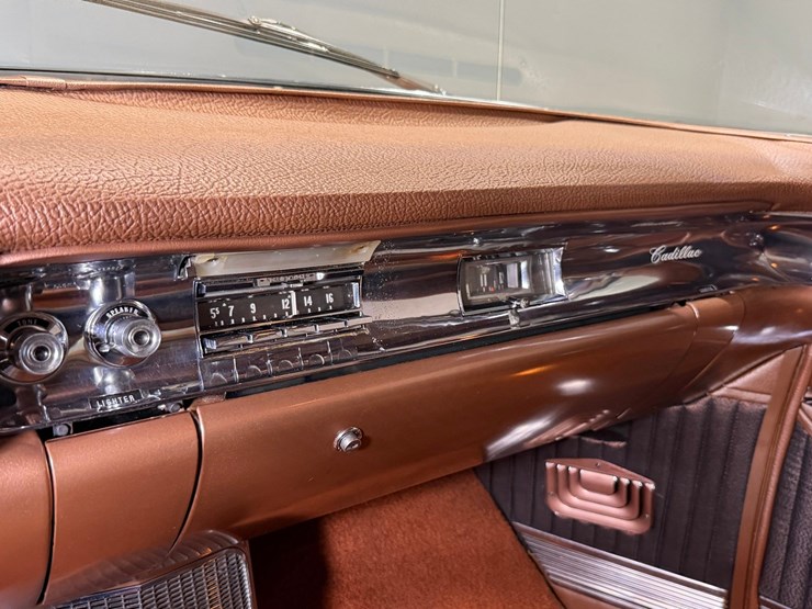 #1513-•-1957-cadillac-eldorado-image-57