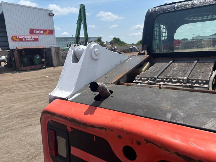 2013-bobcat-s630-image-16