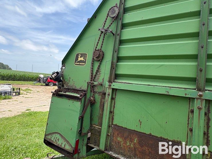 john-deere-716a-image-14