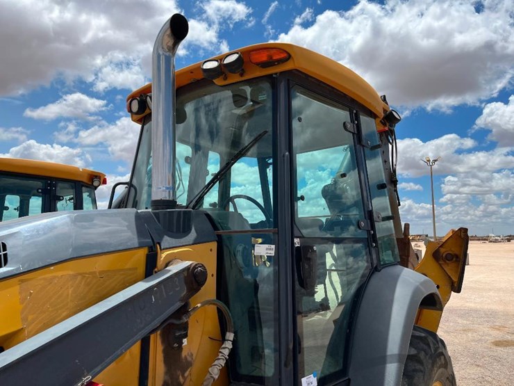 2016-deere-310sl-hl-image-46
