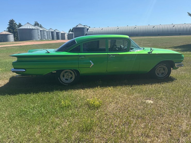 1960-chevrolet-biscayne-sedan-image-8
