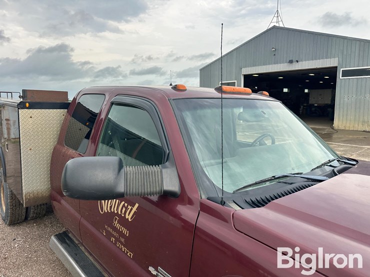 2003-chevrolet-3500-image-18