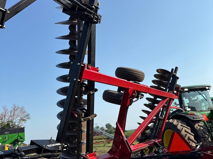 2012-case-ih-370-image-26