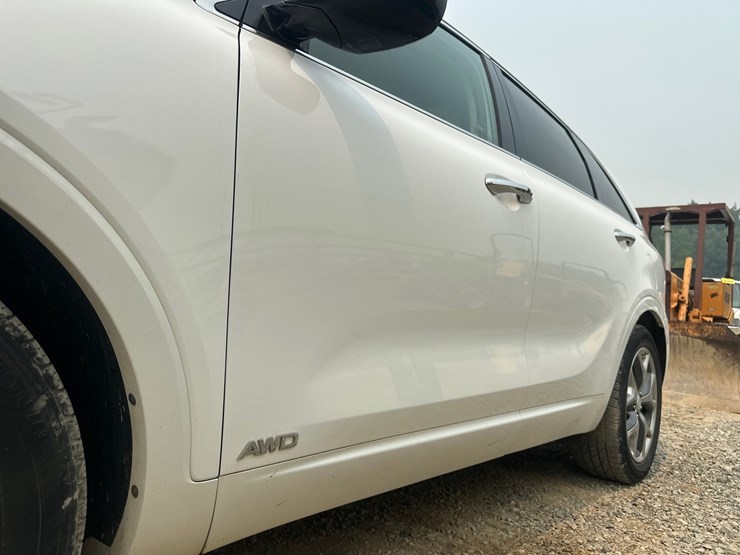 2016-kia-sorento-sx-image-17