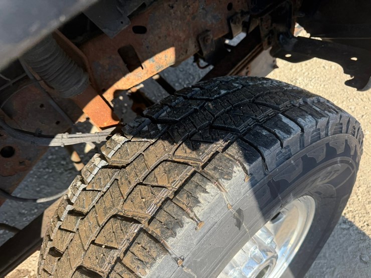 2002-ford-f250-image-38
