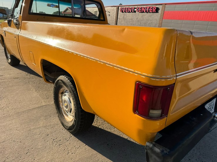 1985-chevrolet-c10-image-18