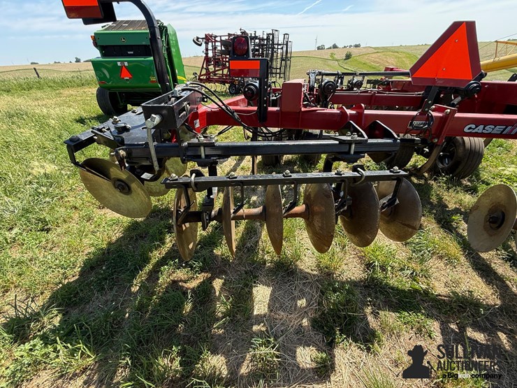 2010-case-ih-conser-till-690-image-19