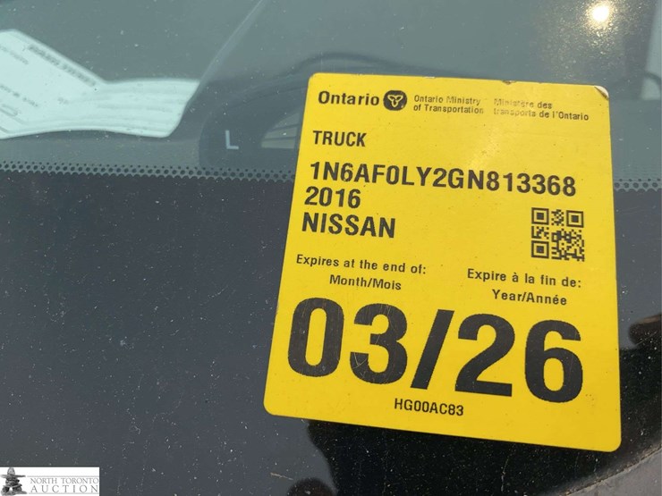 2016-nissan-nv3500hd-image-29