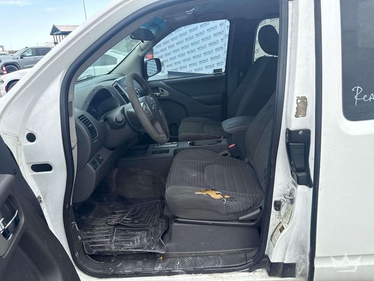 2018-nissan-frontier-image-15