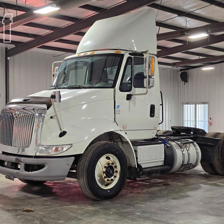 2017 INTERNATIONAL TRANSTAR 8600