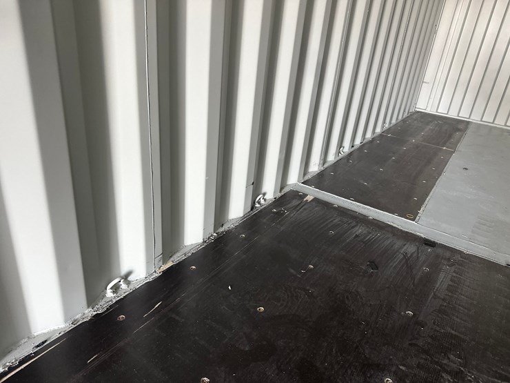 #5009-•-approx-40'-(5)-door-one-trip-shipping-container-image-13