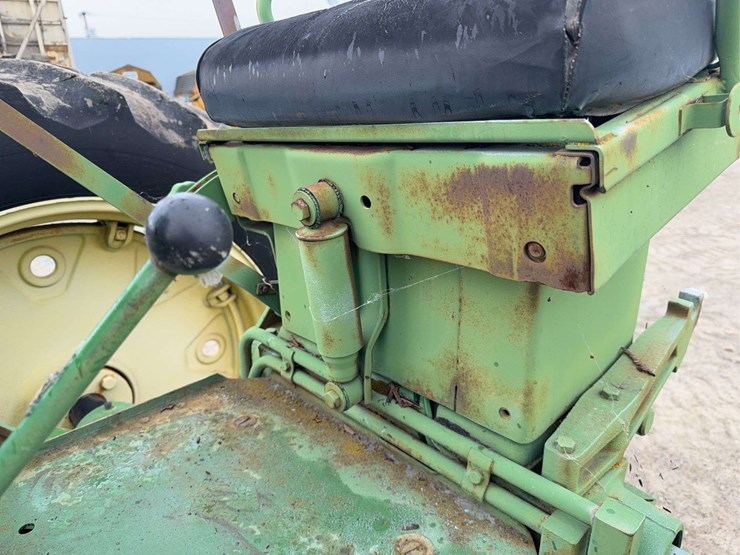 john-deere-630-image-39