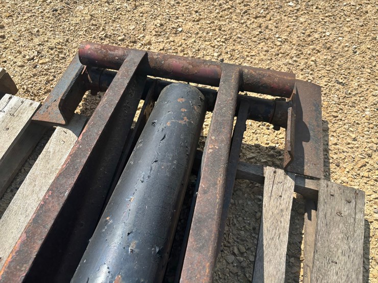 #2277-•-omaha-standard-hydraulic-hoist-w/-cylinder-mount-image-6