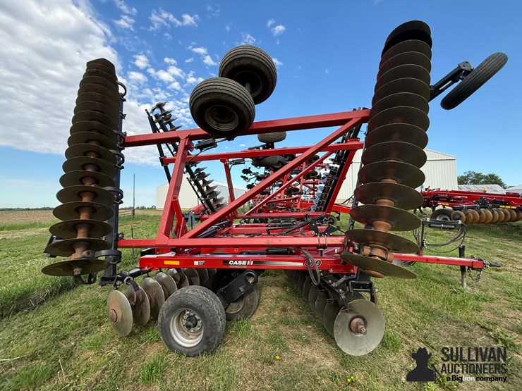 2012-case-ih-370-image-4