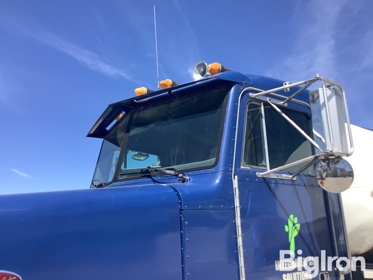 1989-peterbilt-378-image-11