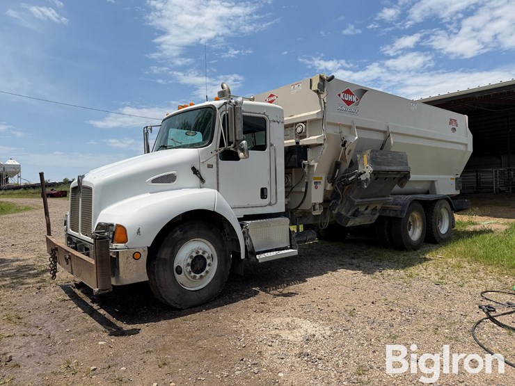 2003-kenworth-t300-image-1