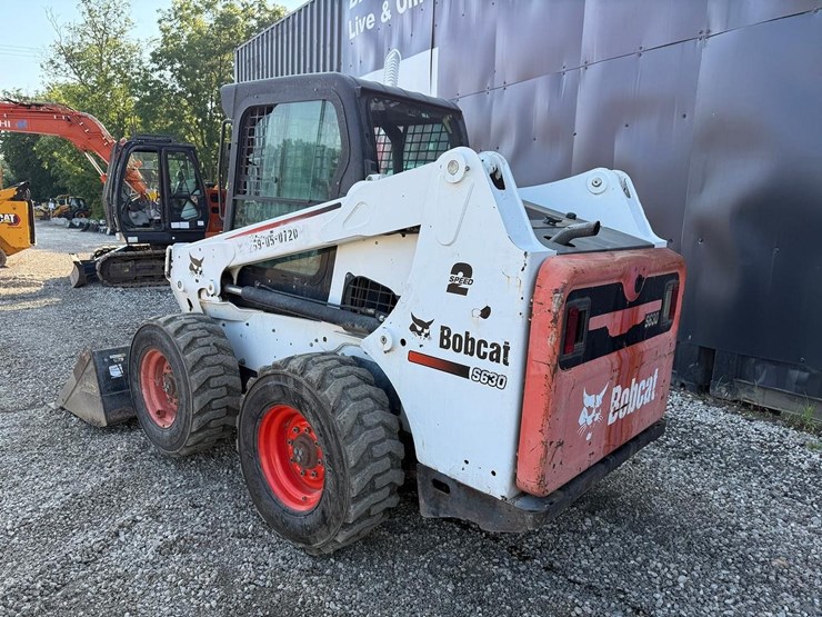2011-bobcat-s630-image-2