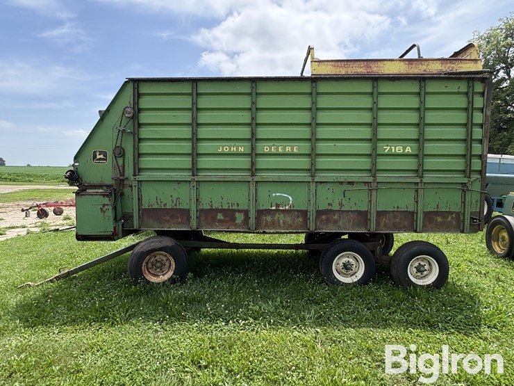john-deere-716a-image-8