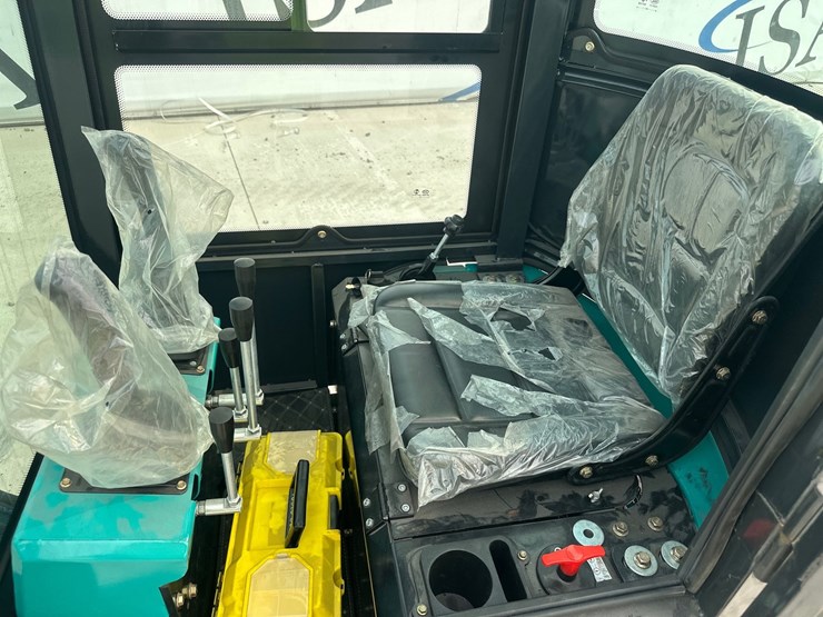 #5176-•-2026-cfg-qh13-mini-excavator-image-24