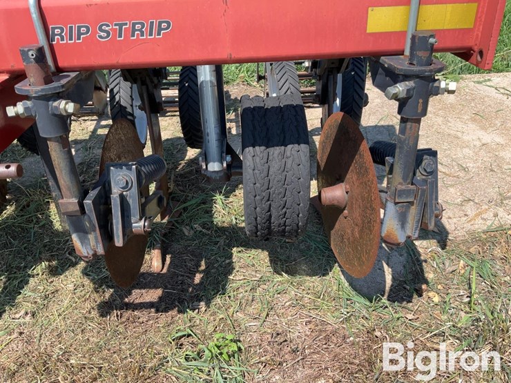 case-ih-2500-image-13