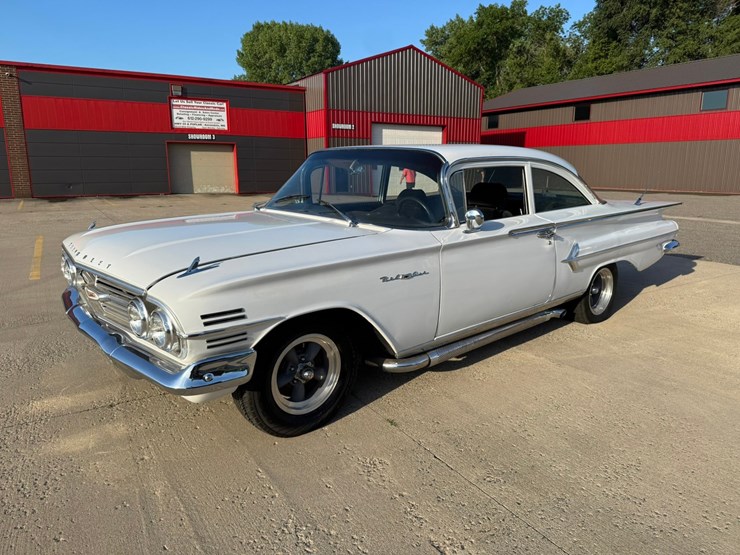 #1878-•-1960-chevrolet-bel-air-coupe-image-1