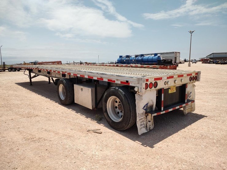 2000-chaparral-48-ft-image-2