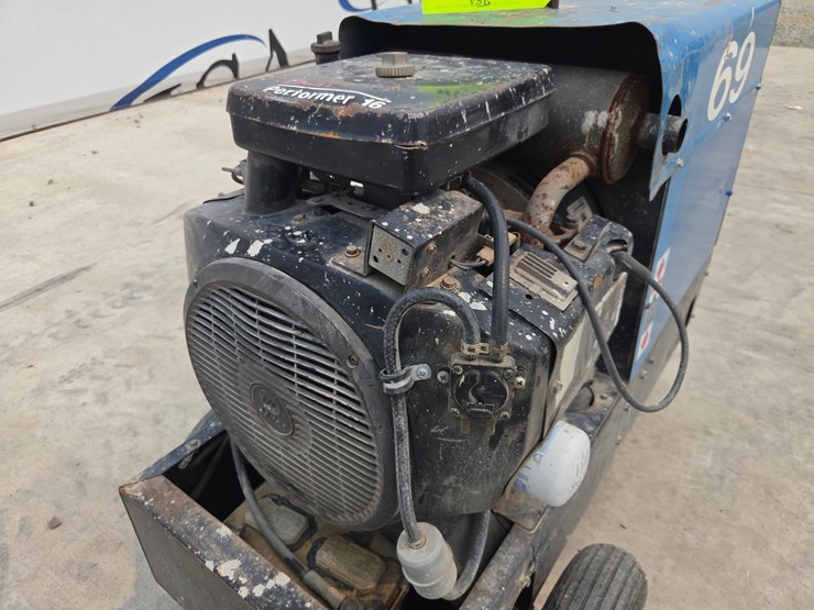 miller-bobcat-225g-image-10