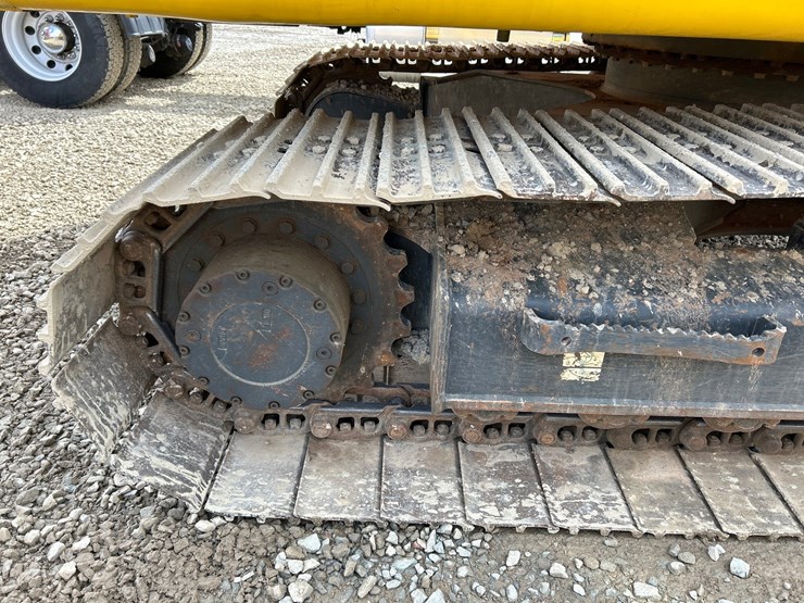 komatsu-pc130-11-image-75