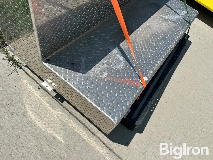 deezee-portable-aluminum-fuel-tank-image-12
