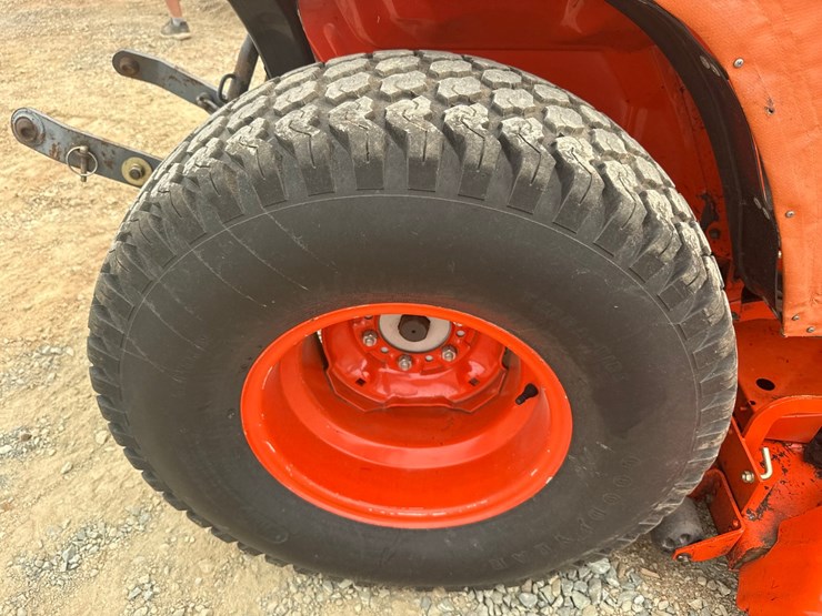 kubota-b2400-image-46