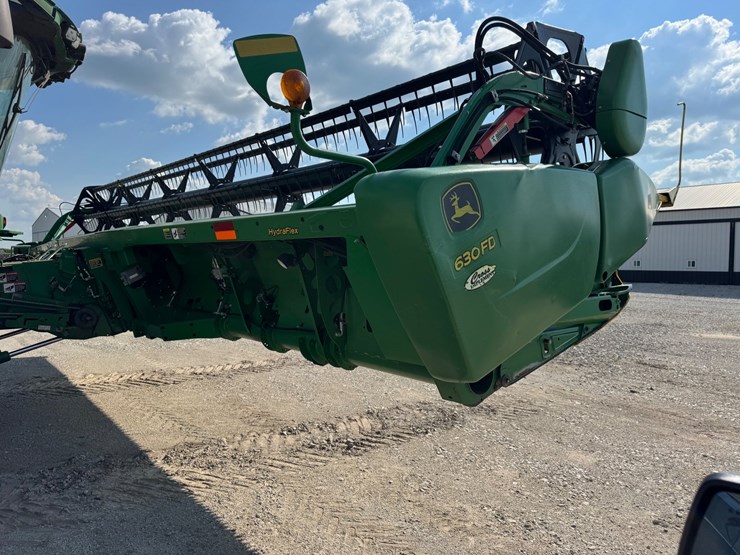 2014-john-deere-630fd-image-2