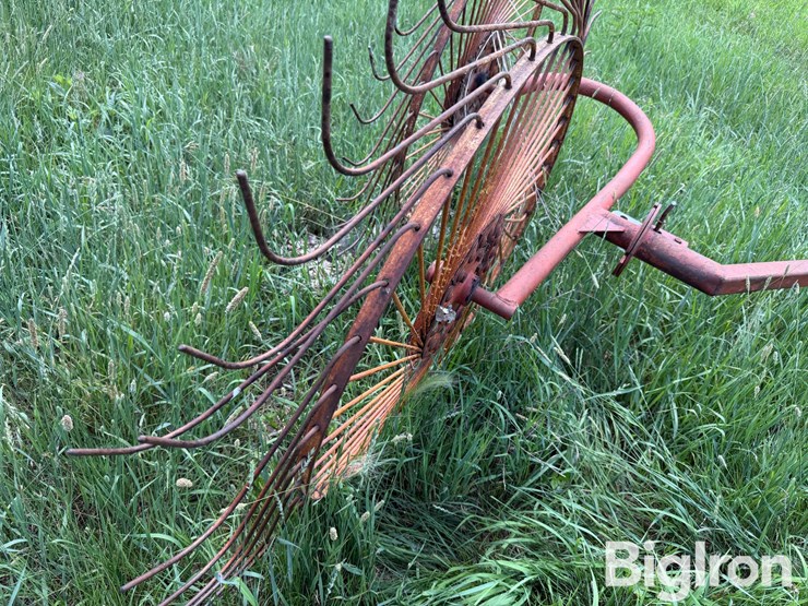 3-pt-hay-inverter-rake-image-16