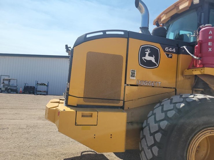2022-john-deere-644-image-20